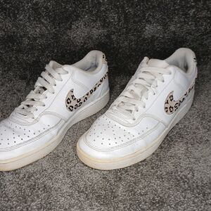 Nike Dd9965-100 Court Vision Low Leopard Swoosh Sz. 9